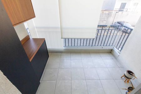 Apartamento para alugar com 68m², 2 quartos e 1 vaga Apartamento para alugar com 68m², 2 quartos e 1 vagaVaranda