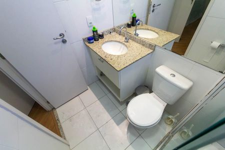 Apartamento para alugar com 68m², 2 quartos e 1 vaga Apartamento para alugar com 68m², 2 quartos e 1 vagaBanheiro 1