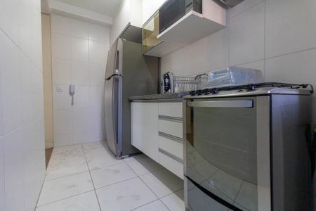 Apartamento para alugar com 68m², 2 quartos e 1 vaga Apartamento para alugar com 68m², 2 quartos e 1 vagaCozinha e Área de Serviço