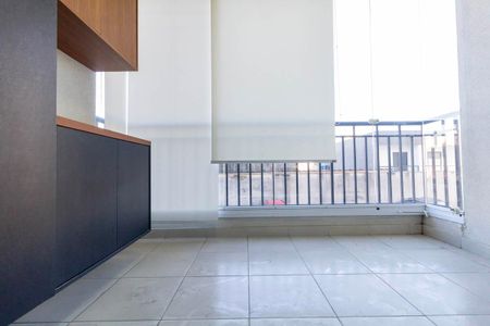 Apartamento para alugar com 68m², 2 quartos e 1 vaga Apartamento para alugar com 68m², 2 quartos e 1 vagaVaranda