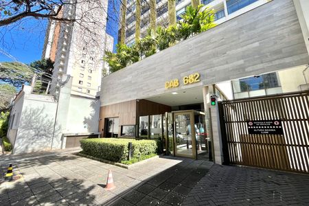 Studio à venda com 29m², 1 quarto e sem vaga Studio à venda com 29m², 1 quarto e sem vagaFachada
