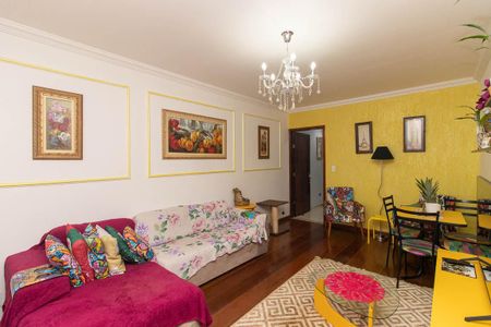 Sala de casa à venda com 3 quartos, 273m² em Jardim Daysy, São Paulo