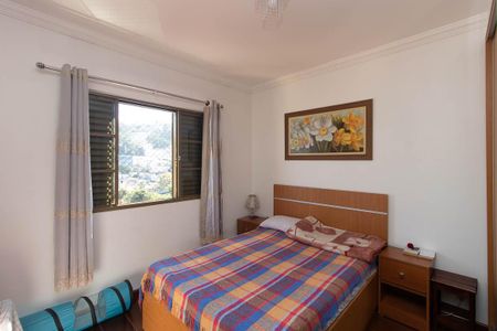 Casa à venda com 273m², 3 quartos e 5 vagasQuarto 1