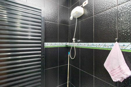 Casa à venda com 273m², 3 quartos e 5 vagasBanheiro do Salão de festas