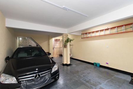 Casa à venda com 273m², 3 quartos e 5 vagasGaragem