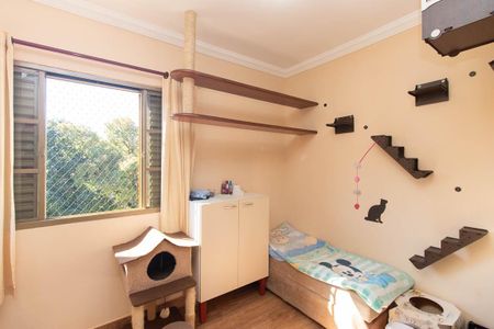 Casa à venda com 273m², 3 quartos e 5 vagasQuarto 2