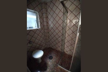 Banheiro de apartamento para alugar com 1 quarto, 45m² em Vacchi, Sapucaia do Sul