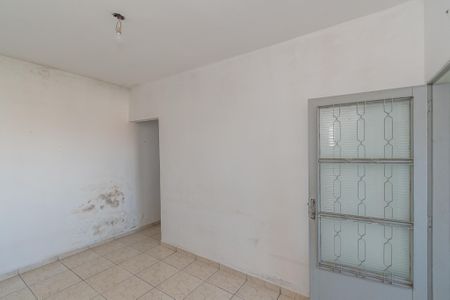Casa para alugar com 50m², 1 quarto e 1 vaga