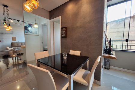 Apartamento para alugar com 90m², 2 quartos e 1 vaga Apartamento para alugar com 90m², 2 quartos e 1 vagaSala de Jantar