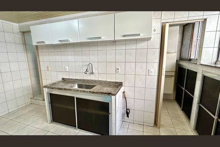 Apartamento à venda com 63m², 2 quartos e sem vaga Apartamento à venda com 63m², 2 quartos e sem vagaCozinha