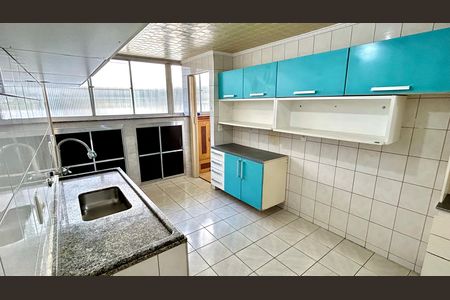 Apartamento à venda com 63m², 2 quartos e sem vaga Apartamento à venda com 63m², 2 quartos e sem vagaCozinha
