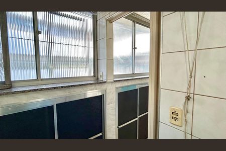 Apartamento à venda com 63m², 2 quartos e sem vaga Apartamento à venda com 63m², 2 quartos e sem vagaÁrea de Serviço