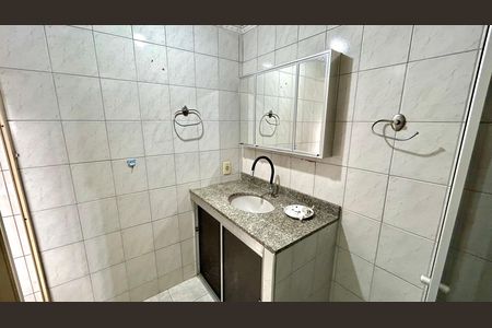 Apartamento à venda com 63m², 2 quartos e sem vaga Apartamento à venda com 63m², 2 quartos e sem vagaBanheiro