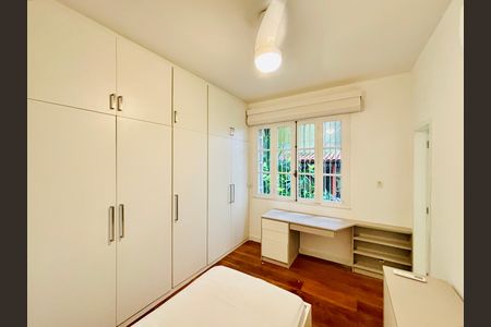 Apartamento para alugar com 110m², 2 quartos e sem vaga