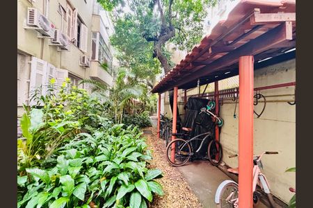 Apartamento para alugar com 110m², 2 quartos e sem vaga