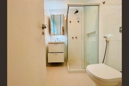 Apartamento para alugar com 110m², 2 quartos e sem vaga