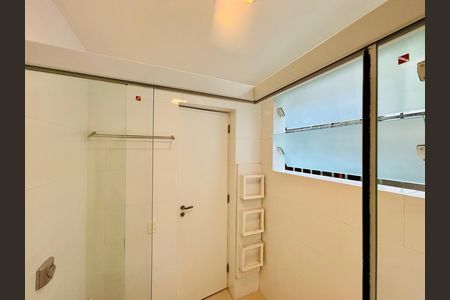 Apartamento para alugar com 110m², 2 quartos e sem vaga