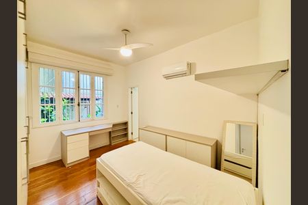 Apartamento para alugar com 110m², 2 quartos e sem vaga