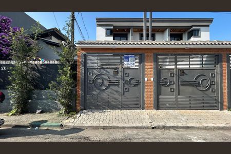 Fachada  de casa à venda com 3 quartos, 100m² em Vila Campo Grande, São Paulo