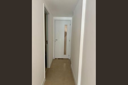 Apartamento à venda com 89m², 2 quartos e 1 vaga Apartamento à venda com 89m², 2 quartos e 1 vagaCorredor