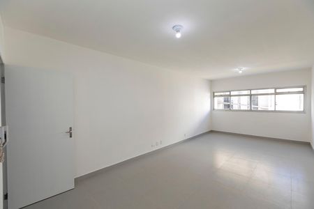 SALA - Kitchenette de kitnet/studio para alugar com 1 quarto, 52m² em Centro, Campinas