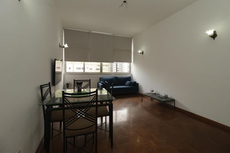 Apartamento para alugar com 92m², 2 quartos e sem vagaSala