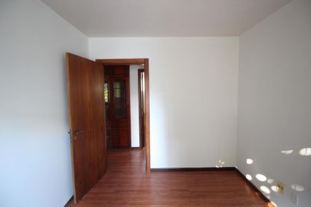 Apartamento para alugar com 120m², 3 quartos e 2 vagasQuarto 2