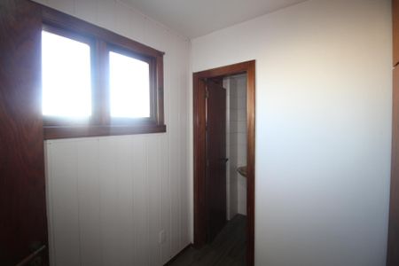 Quarto de Serviço de apartamento para alugar com 3 quartos, 120m² em Petrópolis, Porto Alegre