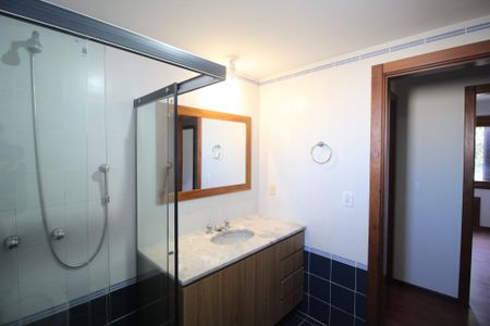 Apartamento para alugar com 120m², 3 quartos e 2 vagasBanheiro