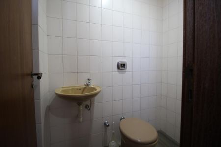 Apartamento para alugar com 120m², 3 quartos e 2 vagasBanheiro de serviço