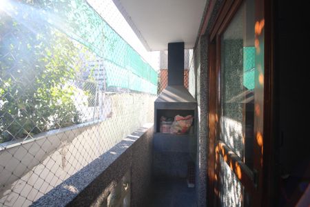 Apartamento para alugar com 120m², 3 quartos e 2 vagasSacada