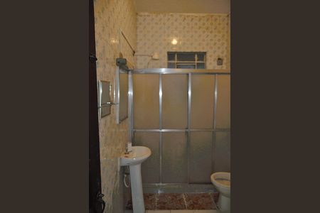 Apartamento para alugar com 120m², 3 quartos e sem vagaBanheiro