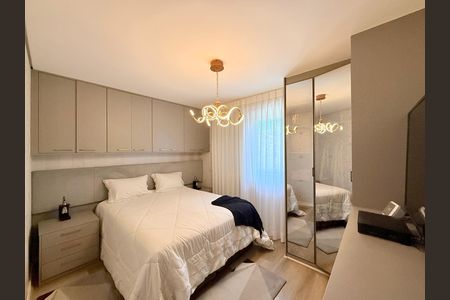 Apartamento à venda com 87m², 2 quartos e 2 vagas Apartamento à venda com 87m², 2 quartos e 2 vagasSuíte