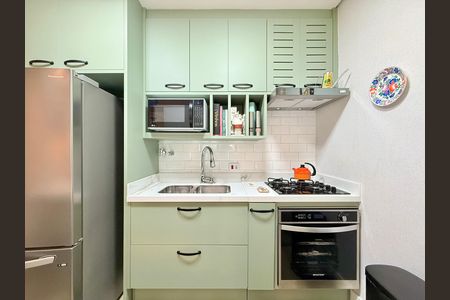 Cozinha de apartamento à venda com 2 quartos, 87m² em Santo Amaro, São Paulo