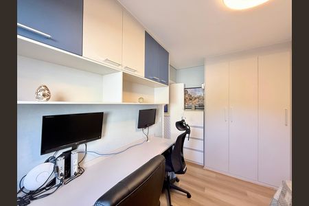 Apartamento à venda com 87m², 2 quartos e 2 vagas Apartamento à venda com 87m², 2 quartos e 2 vagasQuarto 2