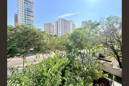 Apartamento à venda com 87m², 2 quartos e 2 vagas Apartamento à venda com 87m², 2 quartos e 2 vagasVista