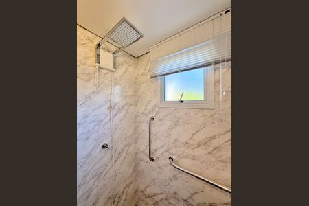 Apartamento à venda com 87m², 2 quartos e 2 vagas Apartamento à venda com 87m², 2 quartos e 2 vagasBanheiro Social