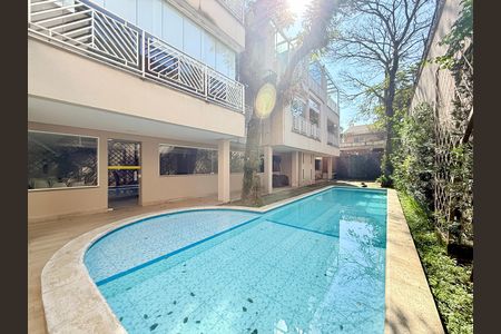 Apartamento à venda com 87m², 2 quartos e 2 vagas Apartamento à venda com 87m², 2 quartos e 2 vagasPiscina