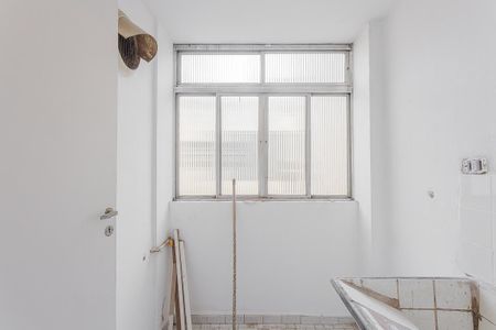 Área de Serviço de apartamento para alugar com 2 quartos, 100m² em Pinheiros, São Paulo