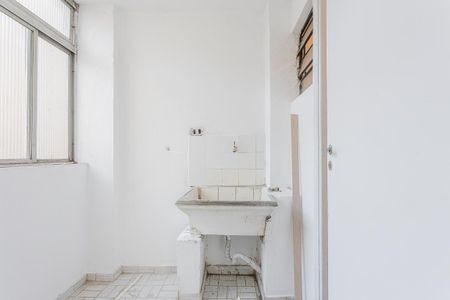 Área de Serviço de apartamento para alugar com 2 quartos, 100m² em Pinheiros, São Paulo