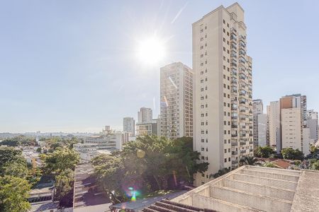 Vista da Sala de apartamento para alugar com 2 quartos, 100m² em Pinheiros, São Paulo