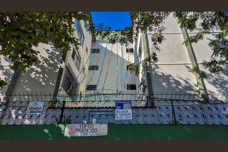Apartamento para alugar com 48m², 2 quartos e 1 vagaEntrada do Prédio 
