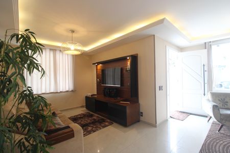 Casa à venda com 424m², 3 quartos e 5 vagasSala 1