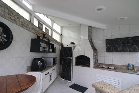 Casa à venda com 424m², 3 quartos e 5 vagasChurrasqueira