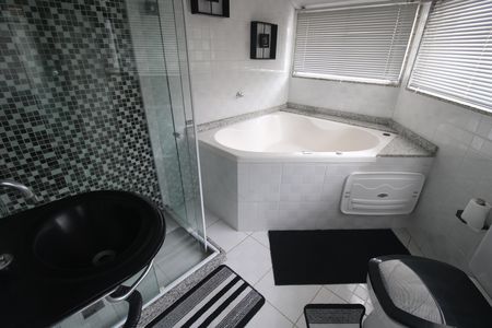 Casa à venda com 424m², 3 quartos e 5 vagasBanheiro