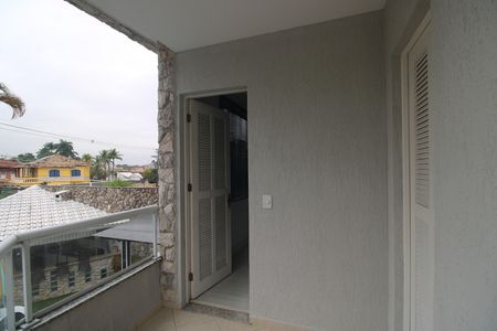 Casa à venda com 424m², 3 quartos e 5 vagasQuarto - Varanda