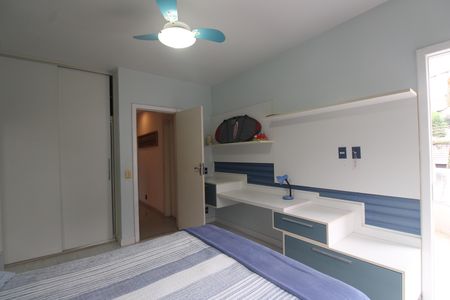 Casa à venda com 424m², 3 quartos e 5 vagasQuarto
