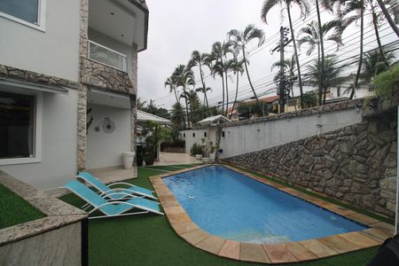 Piscina de casa à venda com 3 quartos, 424m² em Anil, Rio de Janeiro