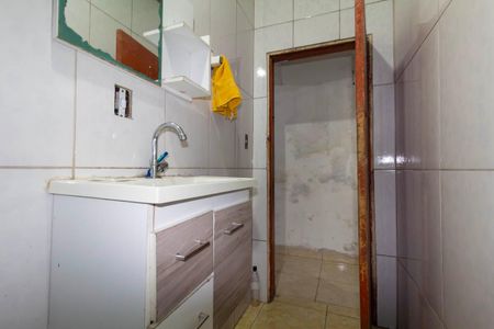 Casa para alugar com 54m², 3 quartos e 2 vagasBanheiro 2