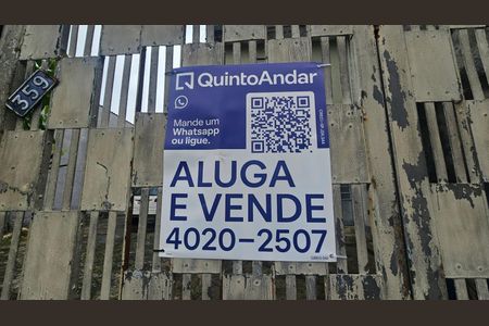Casa para alugar com 54m², 3 quartos e 2 vagasFachada - plaquinha